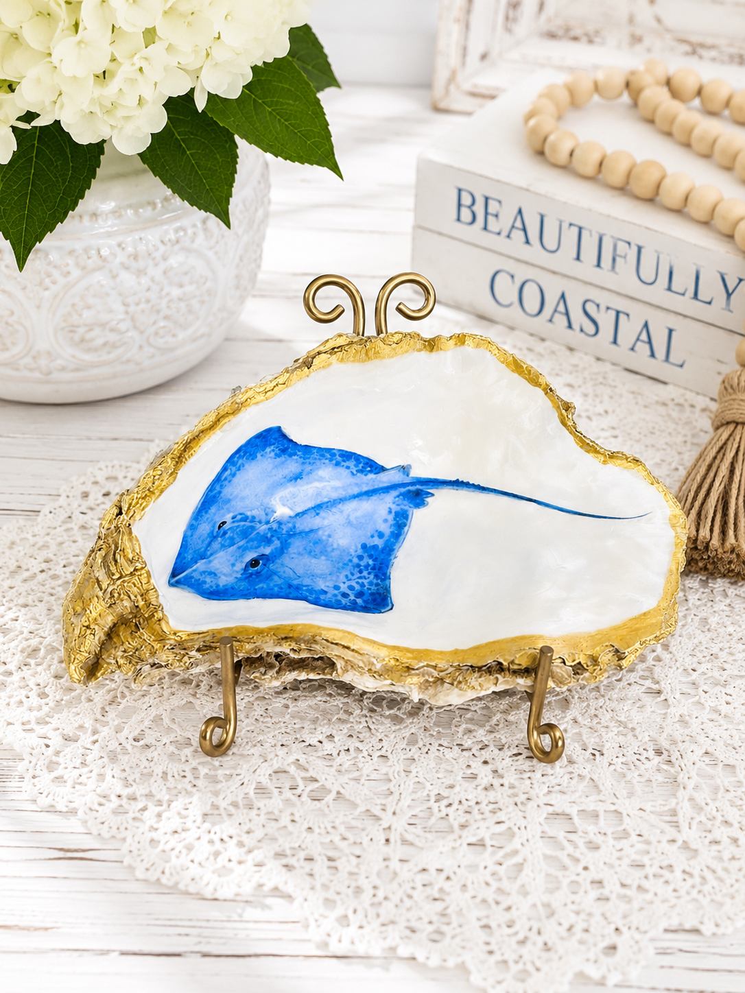 Blue Stingray Oyster Shell Art